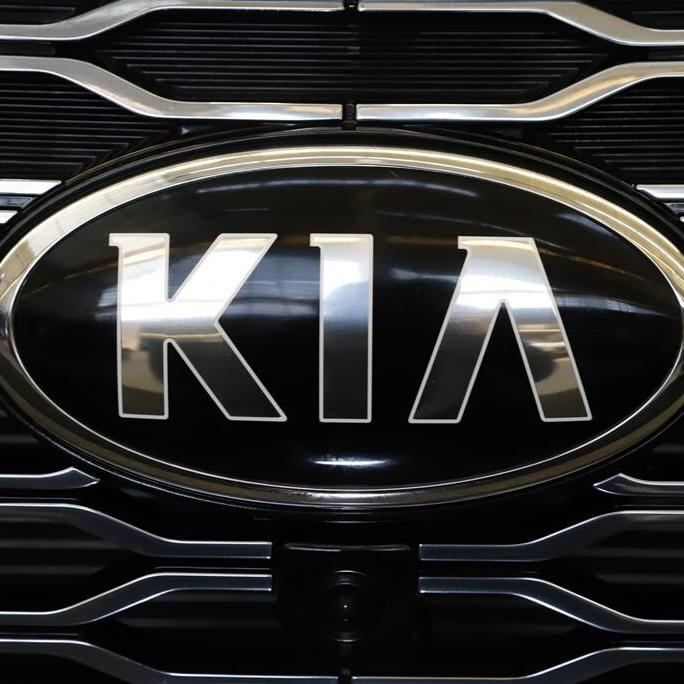 Kia recalls over 427,000 Telluride SUVs because they might roll away while parked